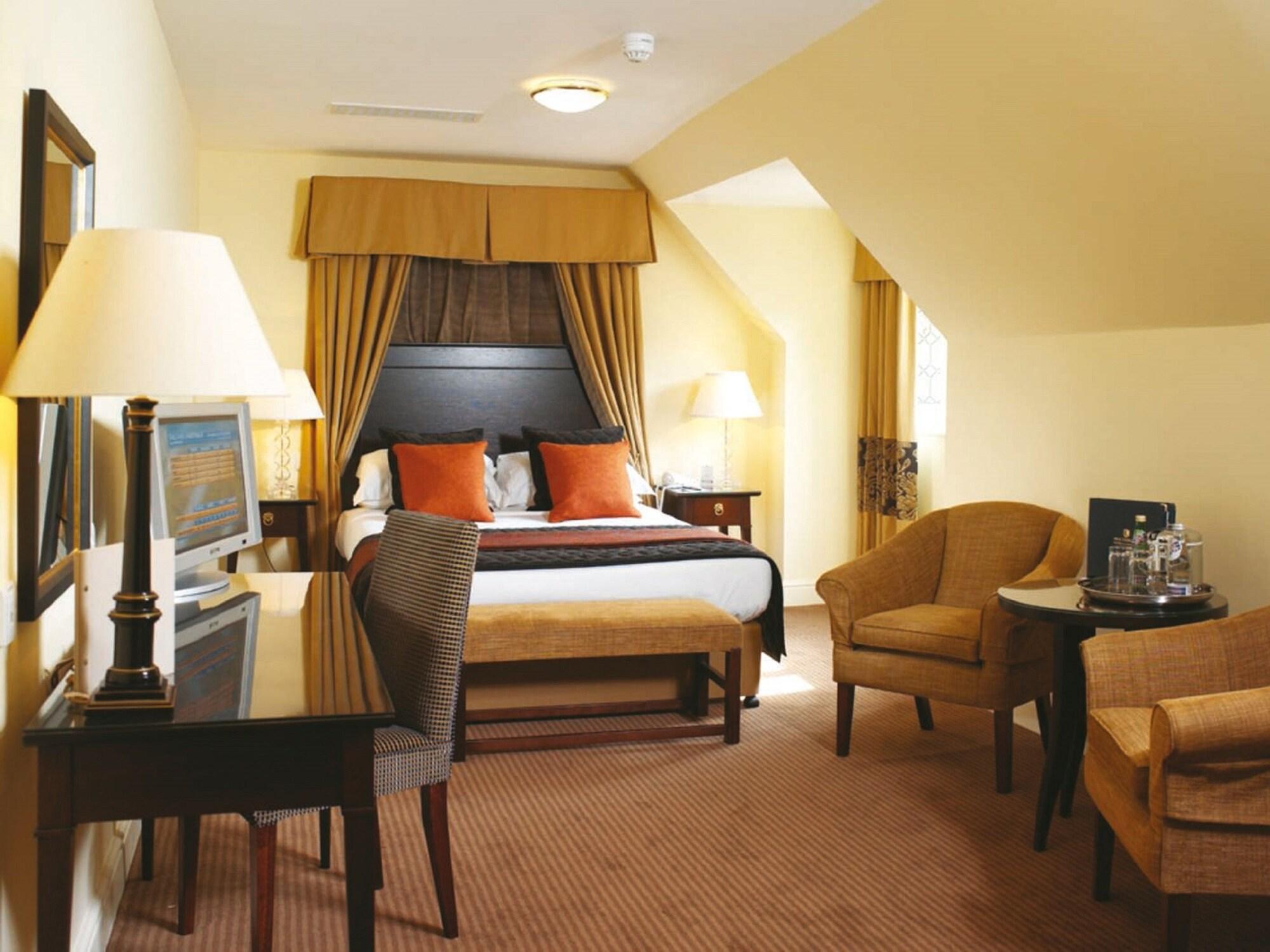 Macdonald Frimley Hall Hotel & Spa Camberley Buitenkant foto