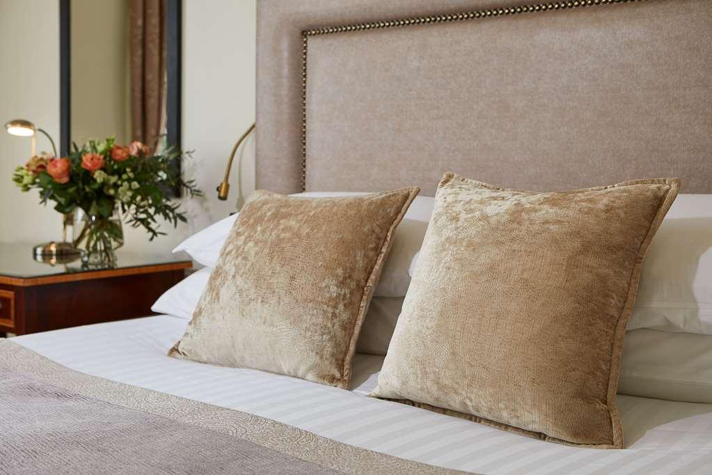 Macdonald Frimley Hall Hotel & Spa Camberley Kamer foto