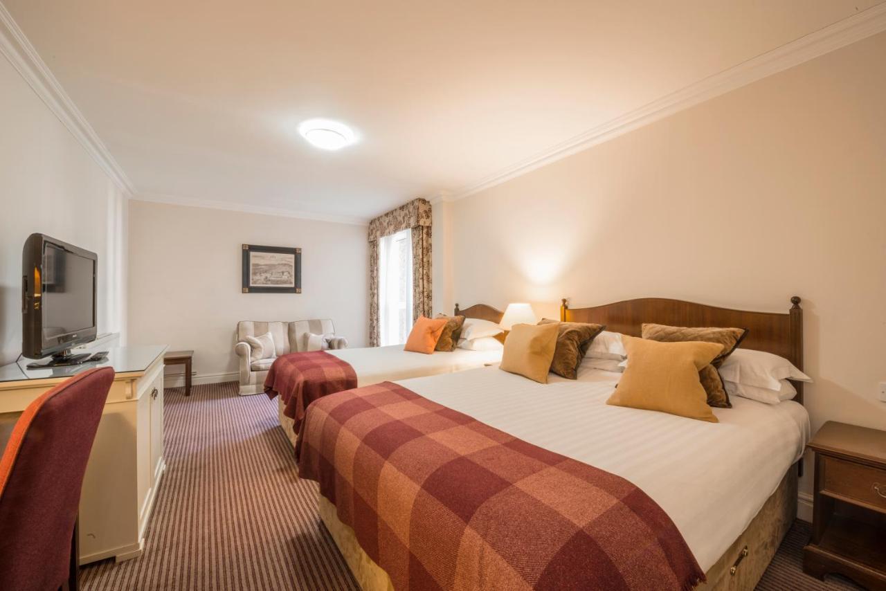 Macdonald Frimley Hall Hotel & Spa Camberley Buitenkant foto