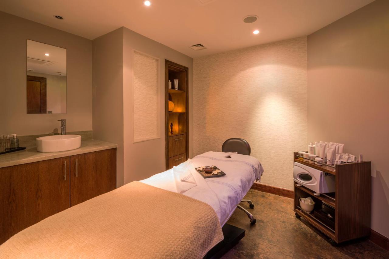 Macdonald Frimley Hall Hotel & Spa Camberley Buitenkant foto