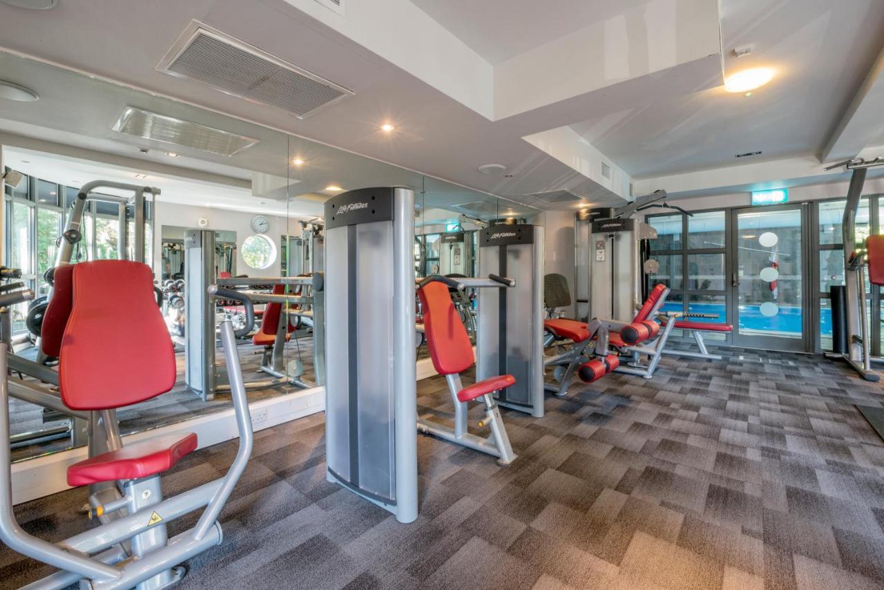 Macdonald Frimley Hall Hotel & Spa Camberley Buitenkant foto